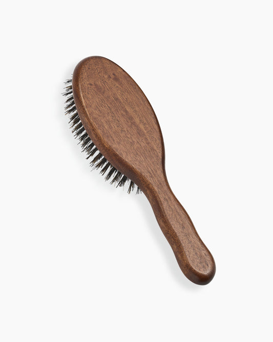 Brosse pneumatique avec poils de sanglier